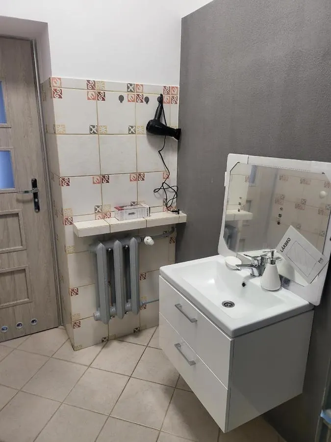 Хостел Rooms4Rest Wiertnicza - Private Rooms For Tourists - Atr Consulting Sp, Z O,O, Варшава Польша