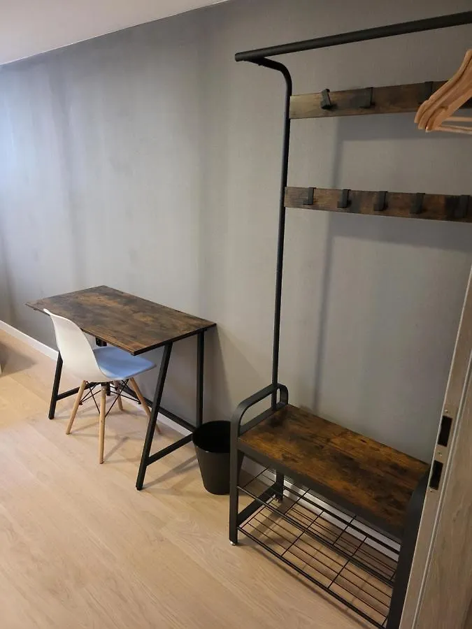 Rooms4Rest Wiertnicza - Private Rooms For Tourists - Atr Consulting Sp, Z O,O, Warsaw